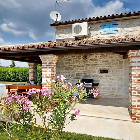 Ida Holiday home Porec